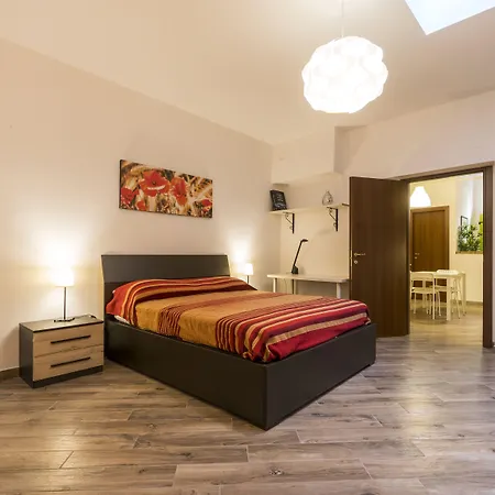 Apartament House Under The Tower By