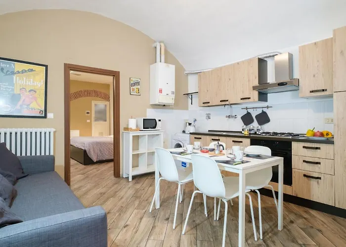 Appartement House Under The Tower By