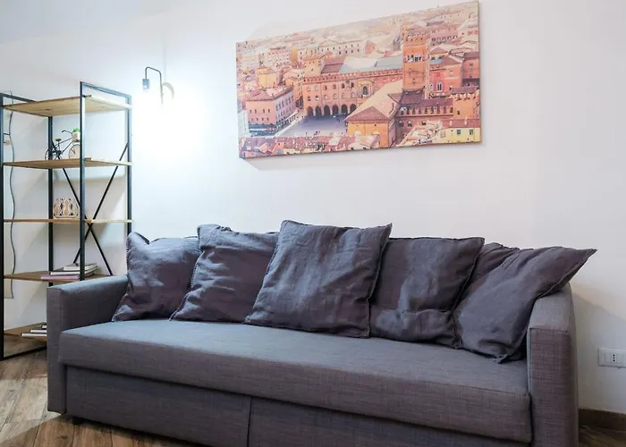 House Under The Tower By شقة